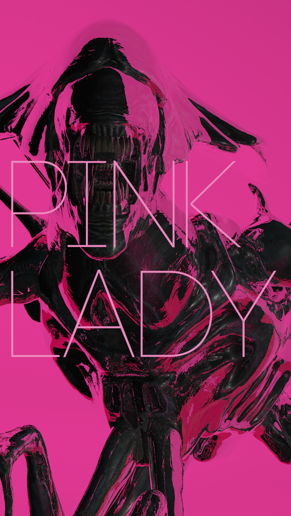 La créature Alien devient pink lady