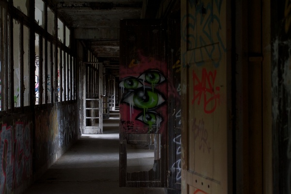 Graffiti, art de la bombe